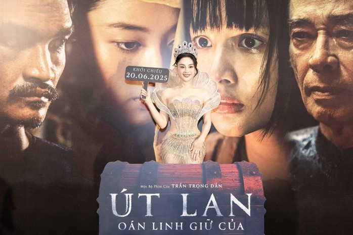 Lâm Khánh Chi đến chúc mừng bạn thân Quốc Trường Lâm Khánh Chi đến chúc mừng bạn thân Quốc Trường