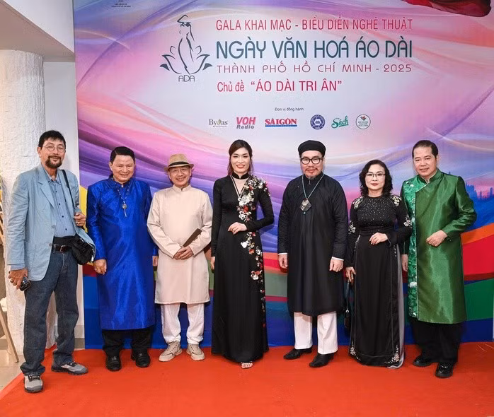 Ngày văn hóa áo dài