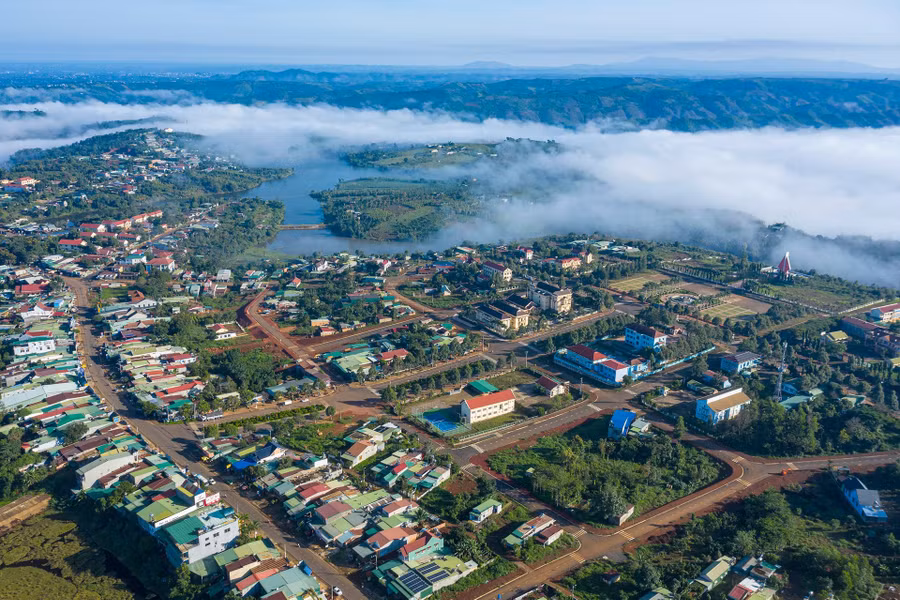 Một góc huyện Đắk Glong hôm nay (Ảnh Đinh Thanh Hải)