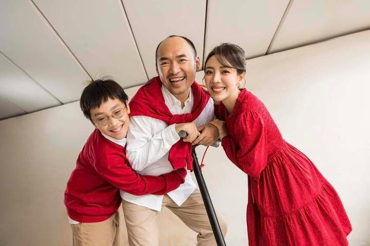 Tổ ấm hạnh phúc của Thu Trang - Tiến Luật. 48069584912117844569855367667825.jpg