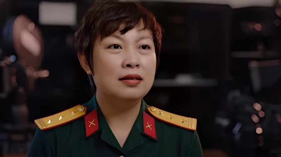 NSƯT Đặng Thái Huyền thông báo Mưa đỏ sắp rời rạp.