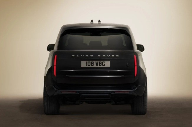 xehay-range-rover-sv-black-12122-7.jpg