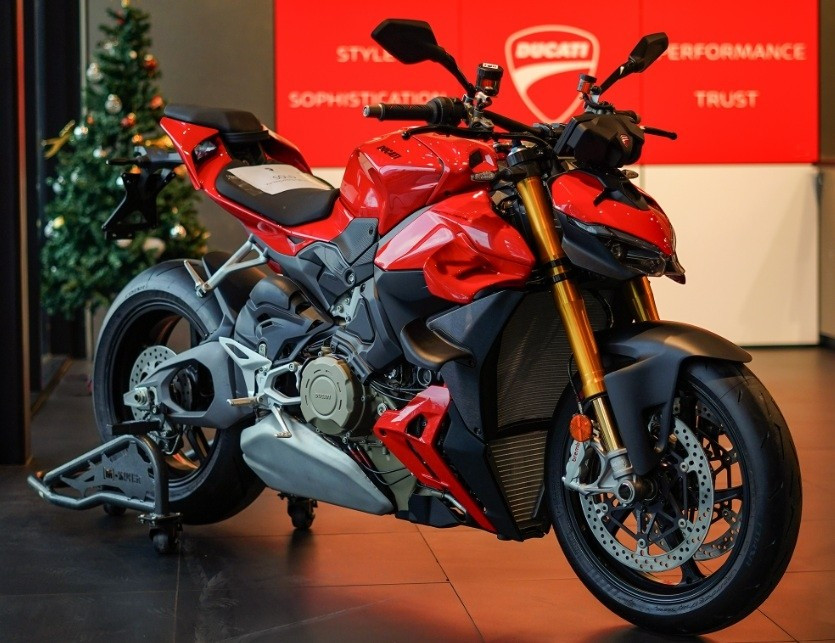 xehay-ducati-ve-vn-041225-1.jpg