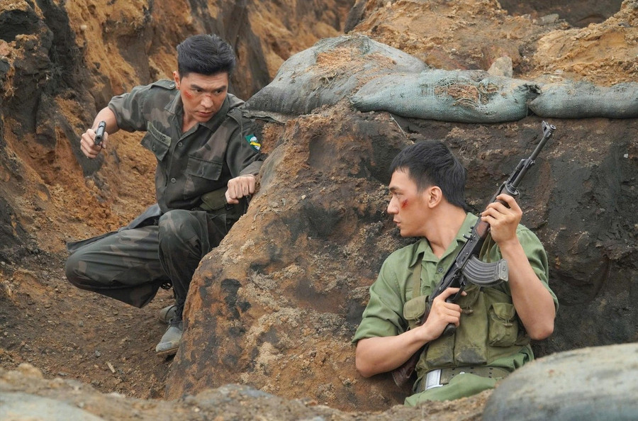 Năm nay, bom tấn Mưa đỏ được chọn đại diện Việt Nam tranh giải Oscar 2026 hạng mục Phim quốc tế xuất sắc nhất. Năm nay, bom tấn Mưa đỏ được chọn đại diện Việt Nam tranh giải Oscar 2026 hạng mục Phim quốc tế xuất sắc nhất.