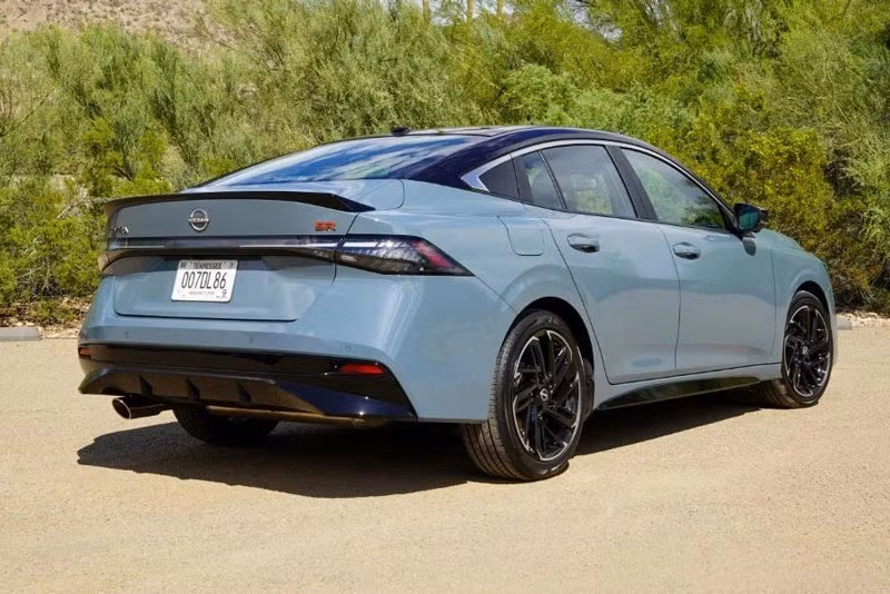 nissan-sentra-2026-6.jpg