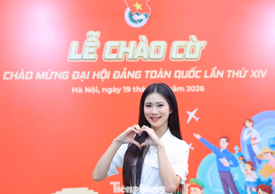 Người đẹp Nguyễn Thị Thu Hằng - Top 10 Hoa hậu Việt Nam 2024