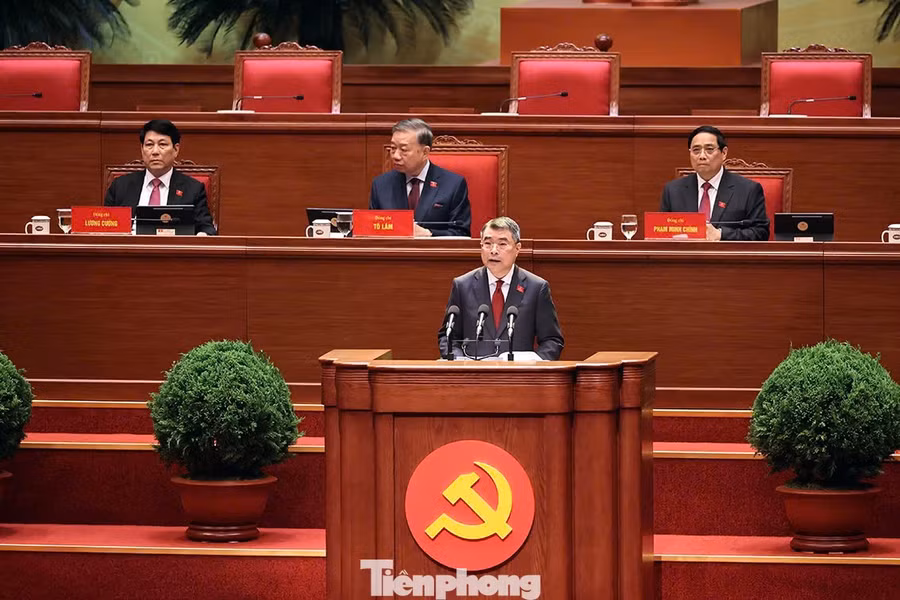 Trưởng Ban Tổ chức Trung ương Lê Minh Hưng phát biểu tại phiên trù bị. Ảnh: Như Ý.