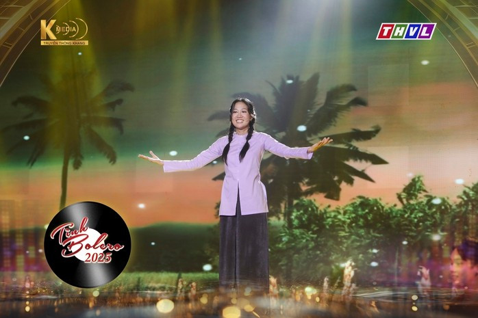MC Huỳnh Thơ gây bất ngờ ở Tình bolero 2025 MC Huỳnh Thơ gây bất ngờ ở Tình bolero 2025