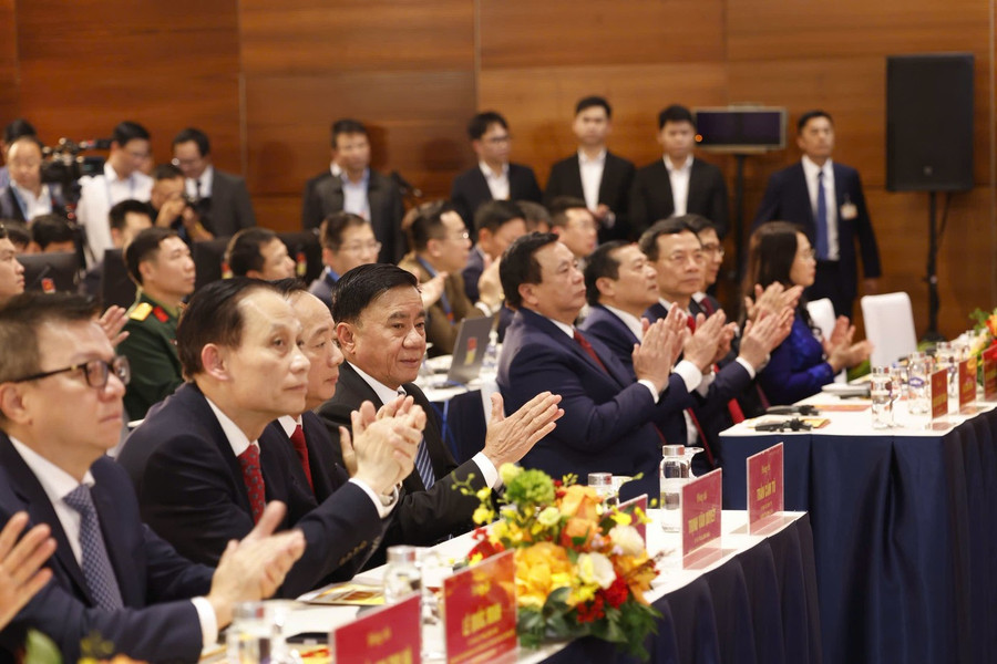 Lãnh đạo Đảng, Nhà nước tham dự sự kiện chiều 14/1.