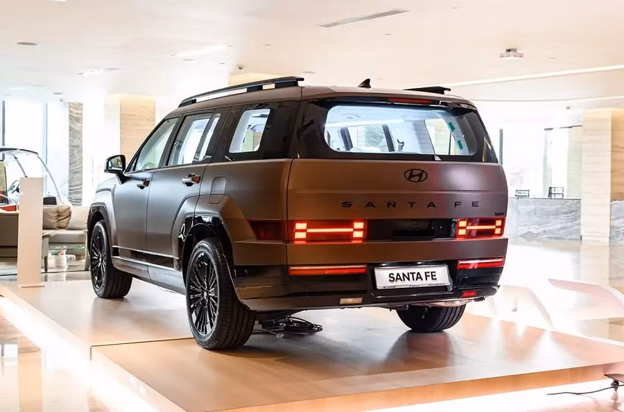 hyundai-santa-fe-hybrid-3-ded2.jpg