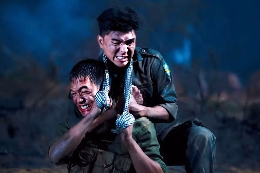 Mưa đỏ lập kỷ lục phim Việt có doanh thu cao nhất mọi thời.