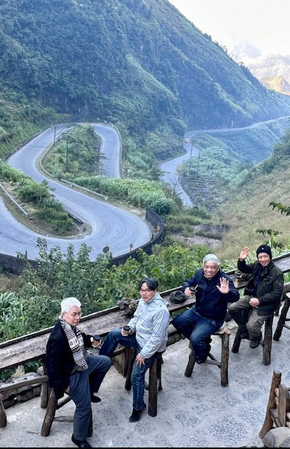 Cà phê ở dốc Thẩm Mã.