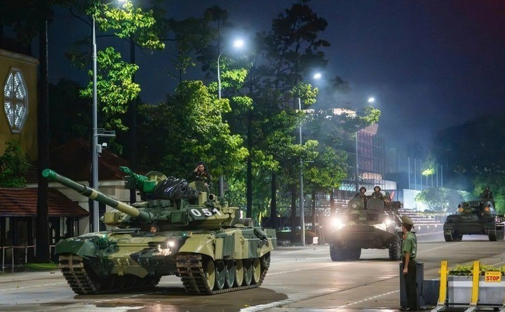 Xe tăng T-90S xe-tang-t-90s-22563363.jpg