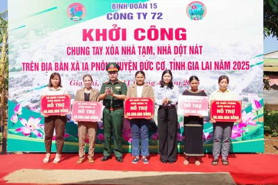 Binh đoàn 15 xây dựng thế trận lòng dân trên biên giới