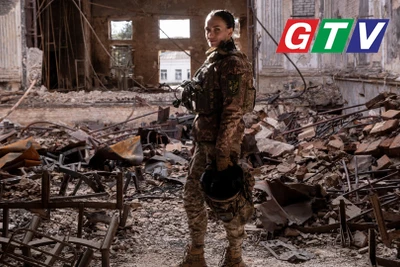 Tin thế giới ngày 1-7: Phụ nữ Ukraine ra trận: Bước ngoặt trên chiến trường và trong xã hội