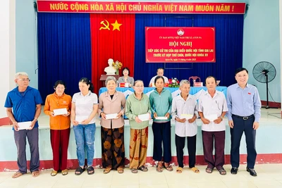 Cử tri thị xã Ayun Pa kiến nghị nhiều ý kiến đến Đoàn đại biểu Quốc hội tỉnh Gia Lai