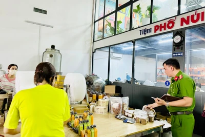 Gia Lai: Phát hiện vi phạm an toàn thực phẩm tại hộ kinh doanh Tiệm Phố Núi