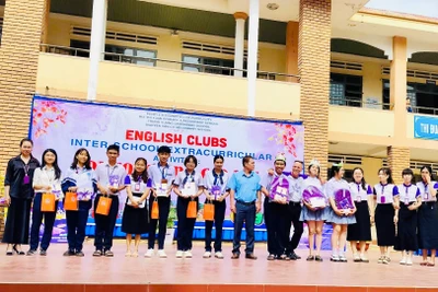 Pleiku: Trường Tiểu học-THCS Bùi Thị Xuân đạt giải nhất tại chương trình ngoại khóa liên trường 
