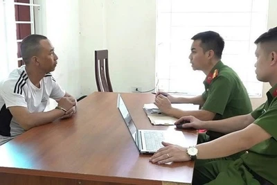 Bắt đối tượng giả danh công an lừa đảo nhiều sinh viên