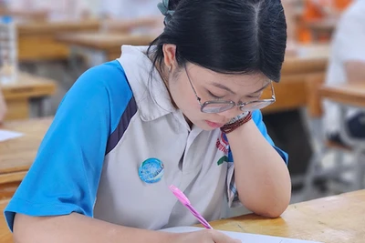 Bộ GD-ĐT: Đề thi tốt nghiệp THPT năm 2025 khó có thể do nhiều nguyên nhân