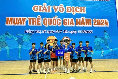 Đoàn VĐV Muay Thái tỉnh tham gia Giải Vô địch Muay trẻ quốc gia năm 2024 tại Đồng Nai. Ảnh: Phạm Xoan