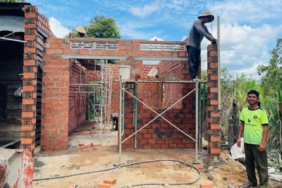  10/17 địa phương đã khởi công 100% nhà tạm, nhà dột nát theo kế hoạch