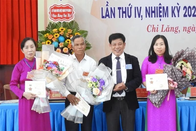 Nữ cán bộ Mặt trận hết mình vì cộng đồng