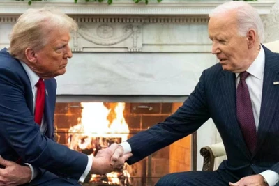 Tổng thống Mỹ Joe Biden bàn giao quyền lực cho Tổng thống đắc cử Donald Trump