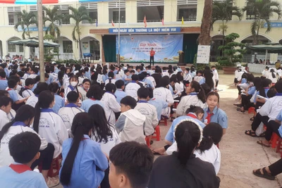 Chư Sê: Tập huấn về phòng-chống đuối nước và tai nạn thương tích cho học sinh 