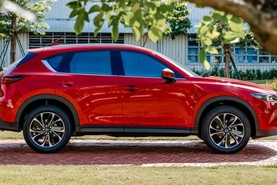 Mazda CX-5 phiên bản nâng cấp 2024 được phát triển dựa theo ngôn ngữ thiết kế KODO nổi tiếng với diện mạo thể thao và trẻ trung. Ảnh: ST