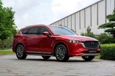 Mazda CX-8: Mẫu SUV lý tưởng cho gia đình, giá từ 969 triệu đồng