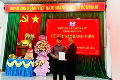 Huyện Mang Yang có 15 đảng viên tình nguyện nhập ngũ