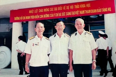 Hai lần trinh sát Trường Sa
