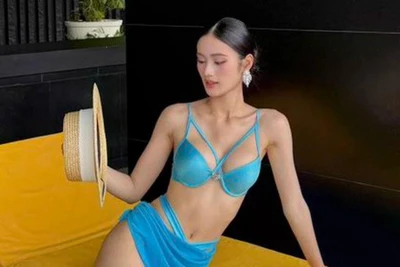 Ý Nhi khoe đường cong quyến rũ với bikini tại Hoa hậu Thế giới 2025