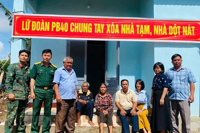 Nỗ lực đẩy nhanh tiến độ xây dựng, sửa chữa nhà ở