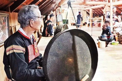 Khoảng lặng cồng chiêng - Kỳ 1: Nỗi lo từ người giữ nhịp