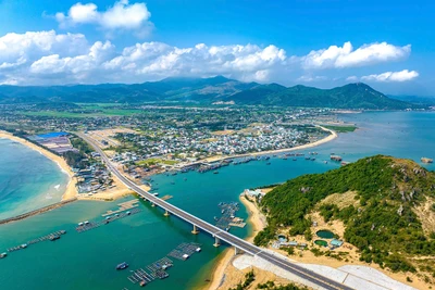 Đưa Đề Gi thành khu vực kinh tế tổng hợp mạnh của vùng
