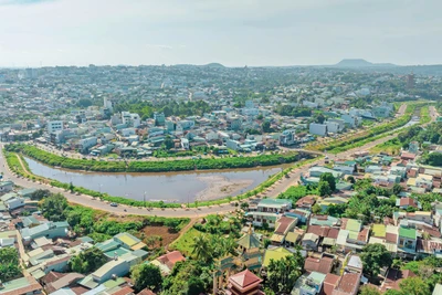 Hội Phú: Đất hoang thành phố xá