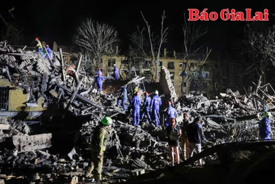 Tin thế giới ngày 25-4: Nga tập kích tên lửa dữ dội vào Kiev, ông Zelensky lập tức về nước