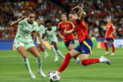 Tây Ban Nha thắng đậm láng giềng Bồ Đào Nha tại Euro Women 2025