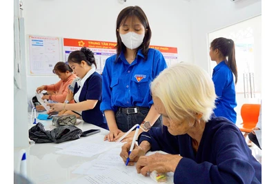 Tuổi già bớt lo nhờ chính sách hưu trí xã hội