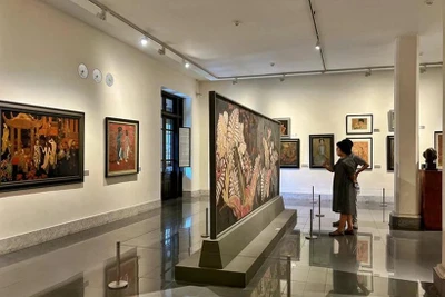 50 năm Mỹ thuật Việt Nam: Phát triển thống nhất trong đa dạng