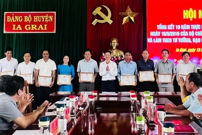 Ia Grai tổng kết 10 năm thực hiện Chỉ thị số 05