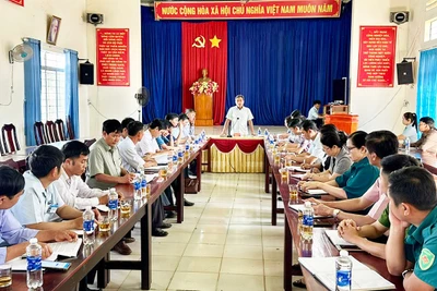 Bí thư Tỉnh ủy Hồ Văn Niên: Cần chú trọng công tác nhân sự đại hội Đảng các cấp