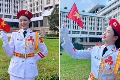 Nữ nhạc công tham gia hợp luyện diễu binh chuẩn bị đại lễ 30/4