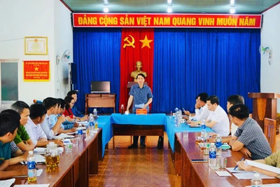 Phó Bí thư Tỉnh ủy Nguyễn Ngọc Lương: Ia Rong cần có giải pháp giảm tỷ lệ hộ nghèo