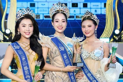Người đẹp Thanh Hóa đăng quang Hoa hậu Biển đảo Việt Nam 2025