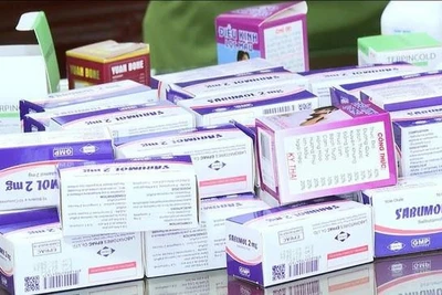Chặn thuốc giả lên 'chợ mạng'