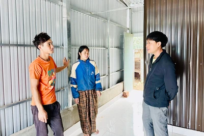 Niềm vui từ những căn nhà chữ thập đỏ