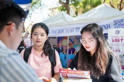 Loạt trường ngành Báo chí, Truyền thông xét tuyển học bạ 2025